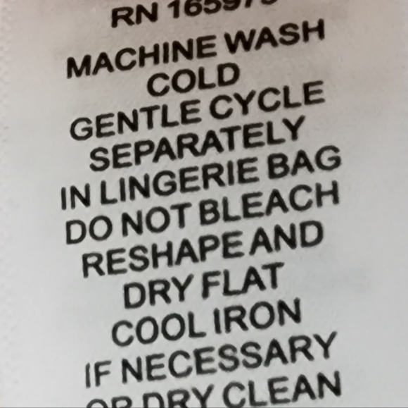 Cable & Gauge mock neck keyhole back, sleeveless burnout velour/lace look blouse - Picture 4 of 11